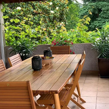 בית נופש Iron Man Offer A Located Right On The River